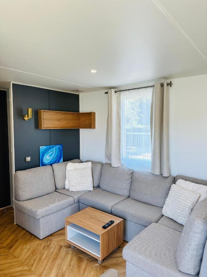 Luxury Seaside Cottage 28 크노케-하이스트 외부 사진